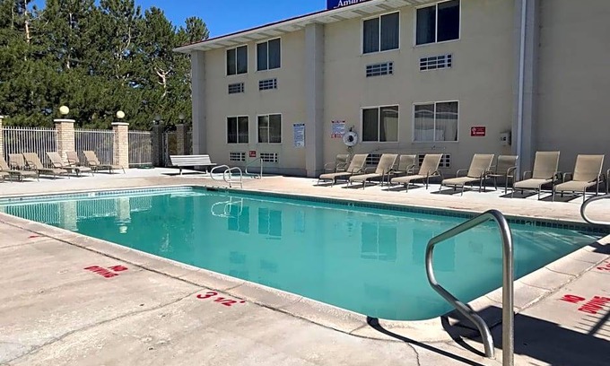 Cedar City Hotel | 2-Star Hotel ∙ Americas Best Value Inn Cedar City