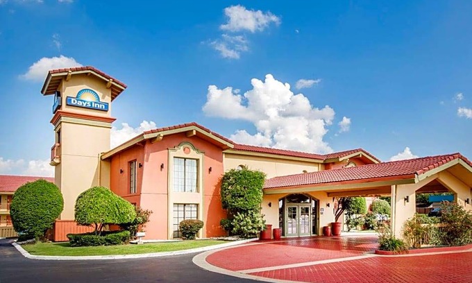 Little Rock Medical District Hotel | 2-Star Hotel ∙ Days Inn by Wyndham Little Rock/Medical Center