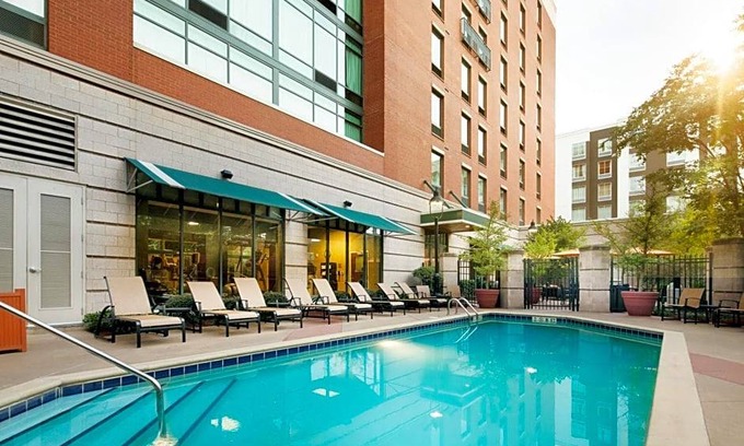 Downtown Little Rock Hotel | 2-Star Hotel ∙ Hampton Inn & Suites Little Rock-Downtown