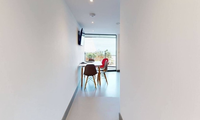 Hele Apartment | 2 The View Ilfracombe seafront (2 Beds)