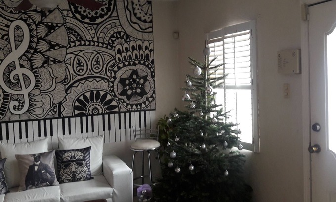 Juarez Municipality House | 2 USA CONSULATE HAKAL HOUSE Room for 2