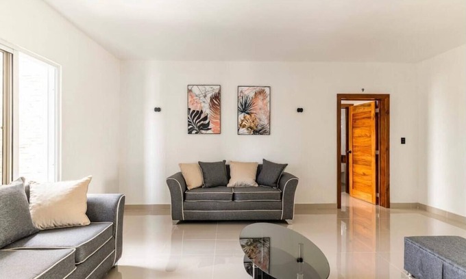 Sosua Villa | 20 bedrooms villa with basketball 🏀& 🎱 (Sosua, DR)