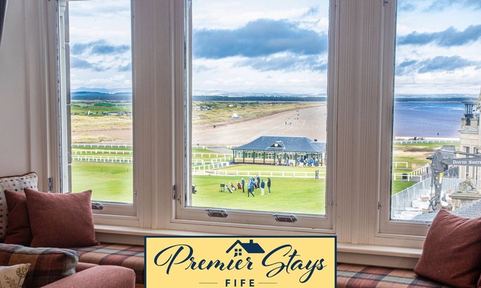 St. Andrews Cottage | 20 Golf Place - an apartment that sleeps 6 guests in 3 bedrooms