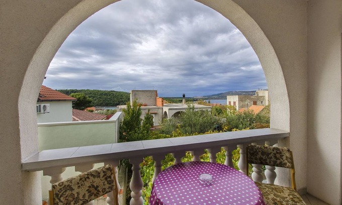 Jadrtovac Apartment | 20 m² Apartment ∙ 2 guests