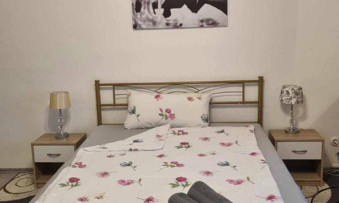 Grossmehring Bed & Breakfast | 20 m² Bed and breakfast ∙ 2 guests