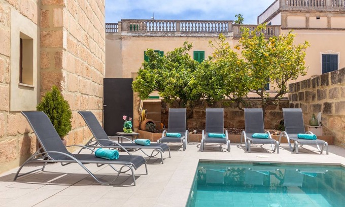 Ariany House | 200 m² House ∙ 3 bedrooms ∙ 6 guests