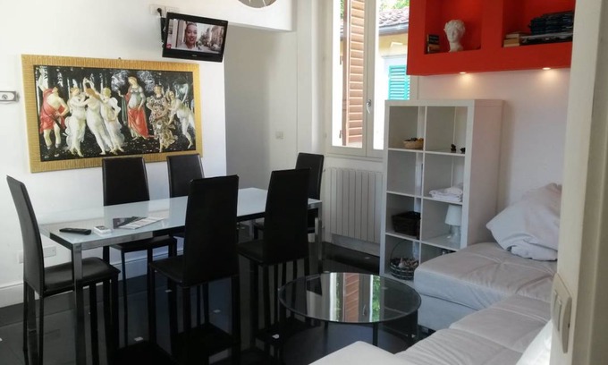 Santo Spirito Other | 200 m² Shared room ∙ 1 bedroom ∙ 2 guests