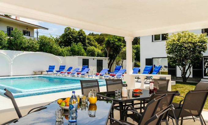 Cascais Villa | 200 m² Villa ∙ 5 bedrooms ∙ 11 guests