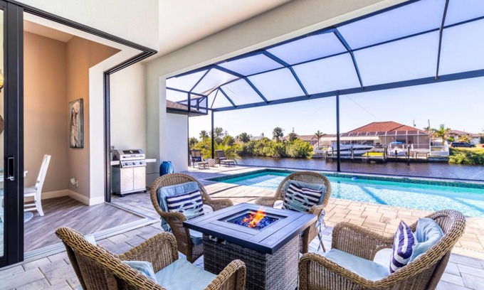 Burnt Store House | 207 m² House ∙ 3 bedrooms ∙ 8 guests