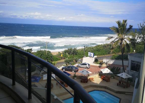 La Mercy Apartment | 208 Coral Reef