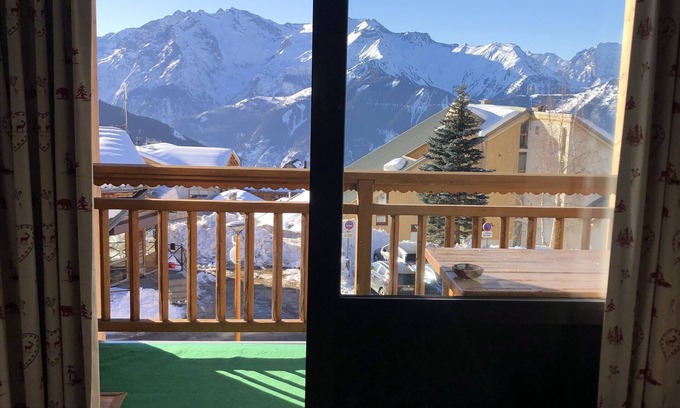 Viel-Alpe Apartment | 20m² south-facing studio with terrace 50 m from ski resort center