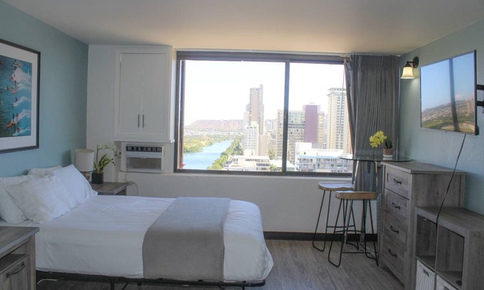 McCully - Moiliili Condo | 21 m² Condo ∙ 2 guests