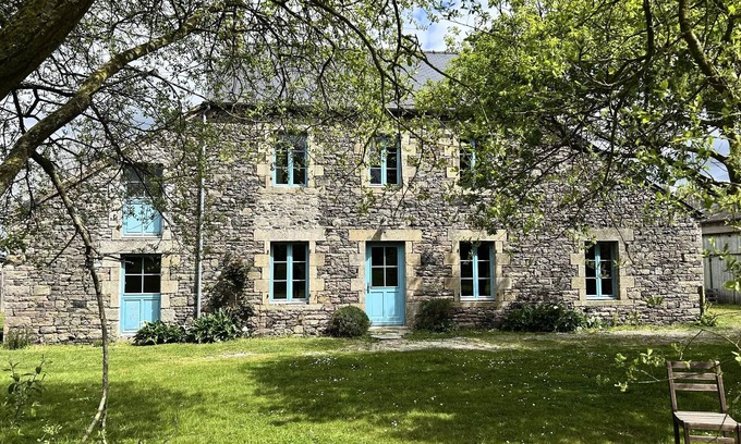 Plurien Villa | 210 - Character house for 10 guests