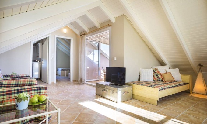 Tselendata Villa | 210 m² Villa ∙ 5 bedrooms ∙ 9 guests