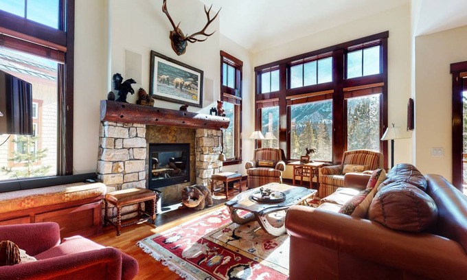 Mammoth Lakes House | 213 m² House ∙ 4 bedrooms ∙ 10 guests