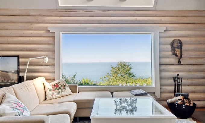Vang House | 216 m² House ∙ 4 bedrooms ∙ 10 guests