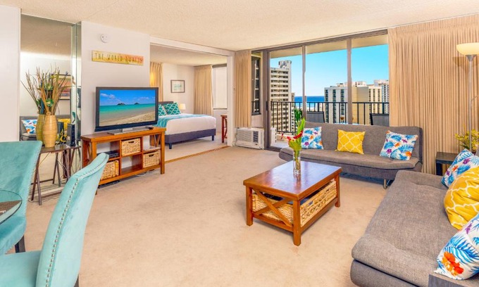 Waikiki Apartment | 21st Floor with Panoramic Ocean Views | 1 Block to Beach | Free Parking & WIFI