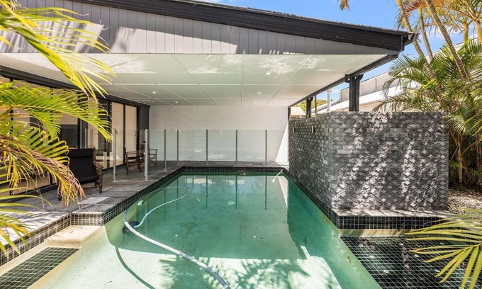 Moffat Beach House | 22 Seaview Terrace Moffat Beach