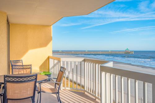 Sunset Point House | 220 Charleston Oceanfront Villas Dolphin View