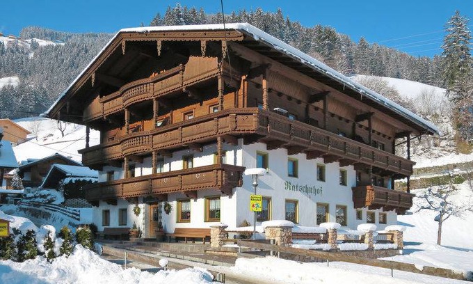 Schwendau Apartment | 220 m² Apartment ∙ 11 bedrooms ∙ 24 guests