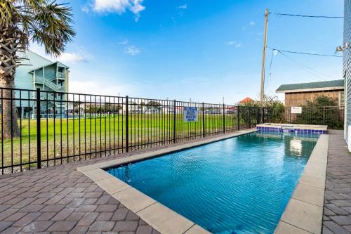 Cherry Grove Beach House | 2203 Spring by Together Resorts