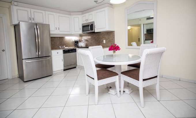 Maho Apartment | 23 - GOLD COAST PARADISE 2BDR
