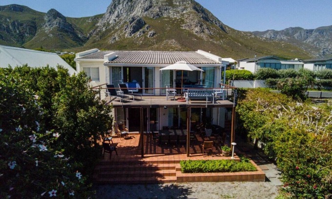 Voelklip House | 245 on 10th — Spacious Family Escape | Sea Views | Pizza Oven | Above Grotto Beach