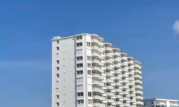 Ormond-by-the-Sea Condo | 25% DISCOUNT IF RENT OVER 28 DAYS! FLASH SALE AUG SEPT RATES REDUCED!