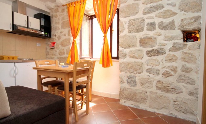 Cavtat Old Town Apartment | 25 m² Apartment ∙ 1 bedroom ∙ 3 guests