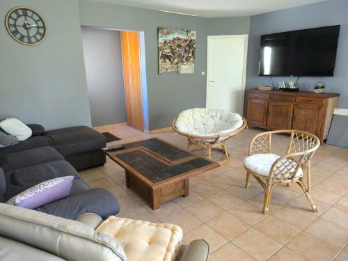 Le May-sur-Evre House | 25 min du Puy du F, en sortant de Cholet