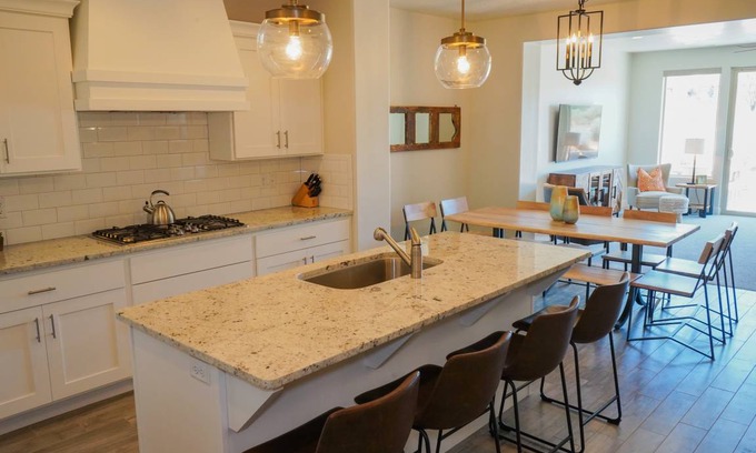 St. George House | 250 m² House ∙ 4 bedrooms ∙ 14 guests