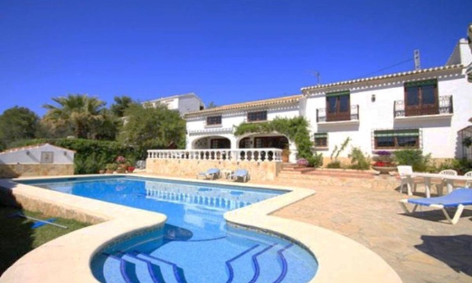 Tarraula House | 250 m² House ∙ 4 bedrooms ∙ 8 guests