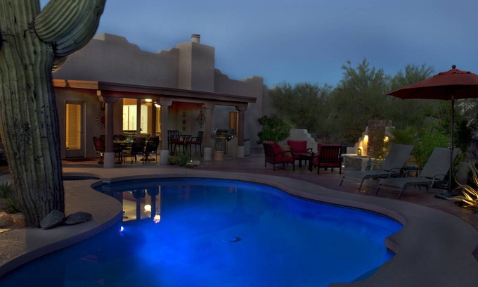 Desert View Village House | 253 m² House ∙ 4 bedrooms ∙ 10 guests