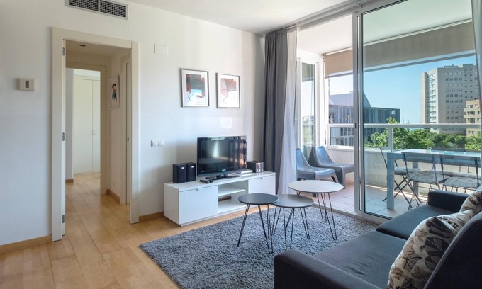 Diagonal Mar i el Front Maritim del Poblenou Apartment | 257 - Beach Apartment w/Pool I