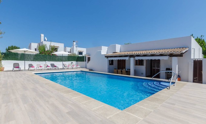 Sa Coma House | 258 m² House ∙ 4 bedrooms ∙ 8 guests