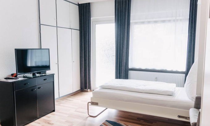 Darmstadt Apartment | 27 m² Apartment ∙ 1 bedroom ∙ 2 guests