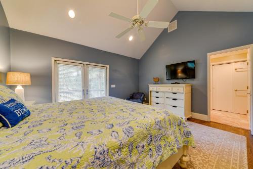 Sea Pines House | 28 Surf Scoter 2nd Row Steps from the Beach Renovated