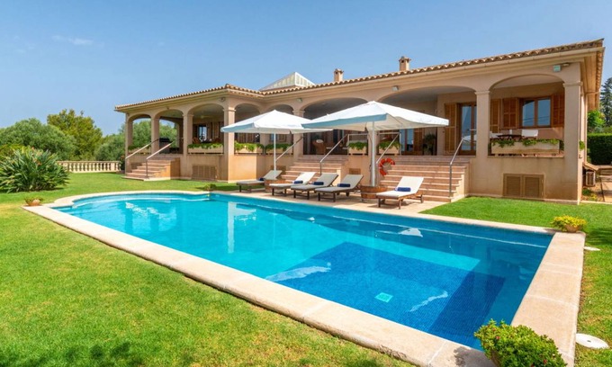 Sa Cabaneta Villa | 280 m² Villa ∙ 5 bedrooms ∙ 10 guests
