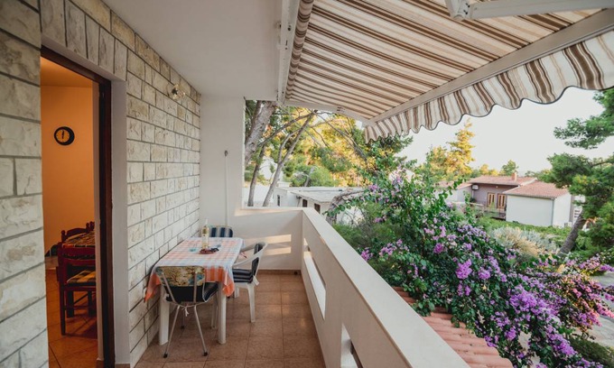 Ivan Dolac Apartment | 29 m² Apartment ∙ 2 bedrooms ∙ 3 guests