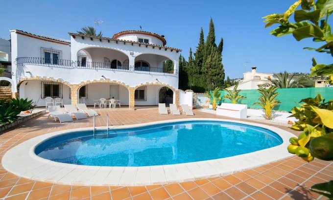 Benissa Coast Villa | 290 m² Villa ∙ 6 bedrooms ∙ 12 guests