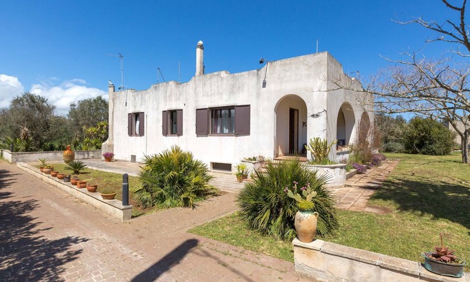 Marittima Cottage | 2947 Aia del Convento by BarbarHouse
