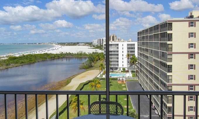 South Island Condo | 2B/2B Creciente Resort Vacation Condo on 9th Floor w/ Gulf View, Resort Pool, Tennis Courts!