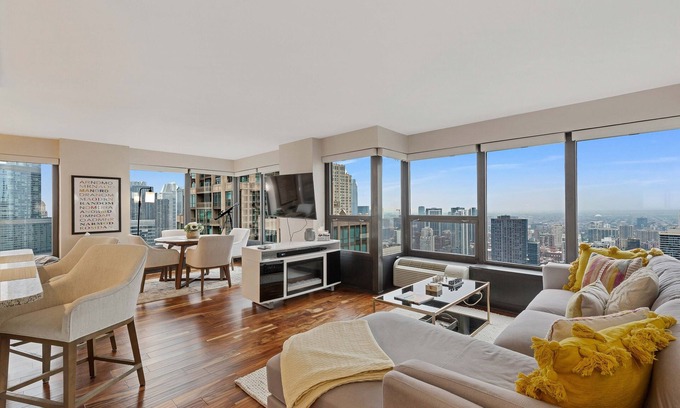 Near North Side Condo | 2bd River North Condo with Million Dollar Views! by AllSet Turnover