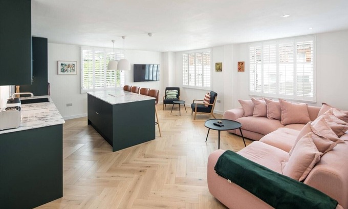 London City Centre Apartment | 2Bed 2Bath Stunning Shoreditch Apartment