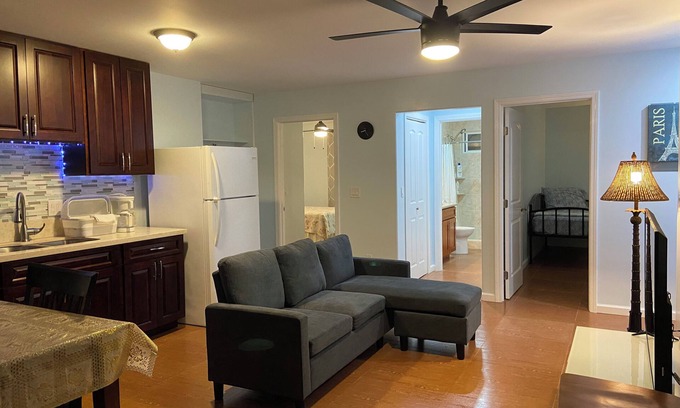 Kalihi - Palama Apartment | 2bedrm/1bathrm, near shopping center and freeway