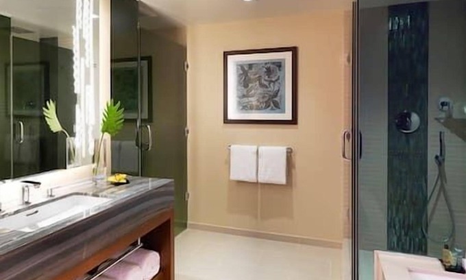 Zona Hotelera Resort | 2BEDROOM 2 BATH SUITE THE ROYAL ISLANDER CANCUN!