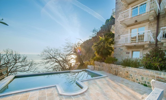 Rezevici Apartment | 2bedroom Apt #4 w/shared pool@Pietra Mare Apts