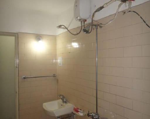 Koregaon Park Apartment | 2BHK Fully Furnished spacious AC Apartment in Koregaon Park, Pune