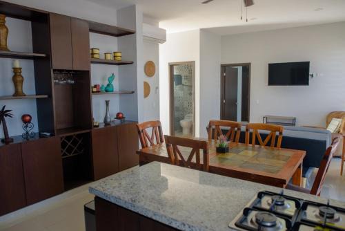 Ferrocarrilera Apartment | 2br/2ba Condo 1 block to ocean! - Unit 6