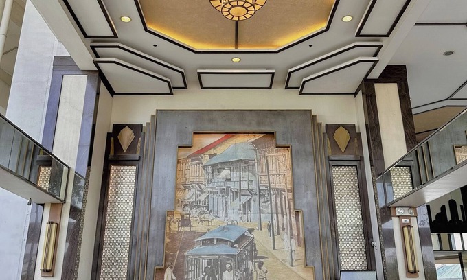 669 Ermita Condo | 2BR Gem in MNL w/Pool, Fast WiFi, Netflix Near Luneta US Embassy & Intramuros